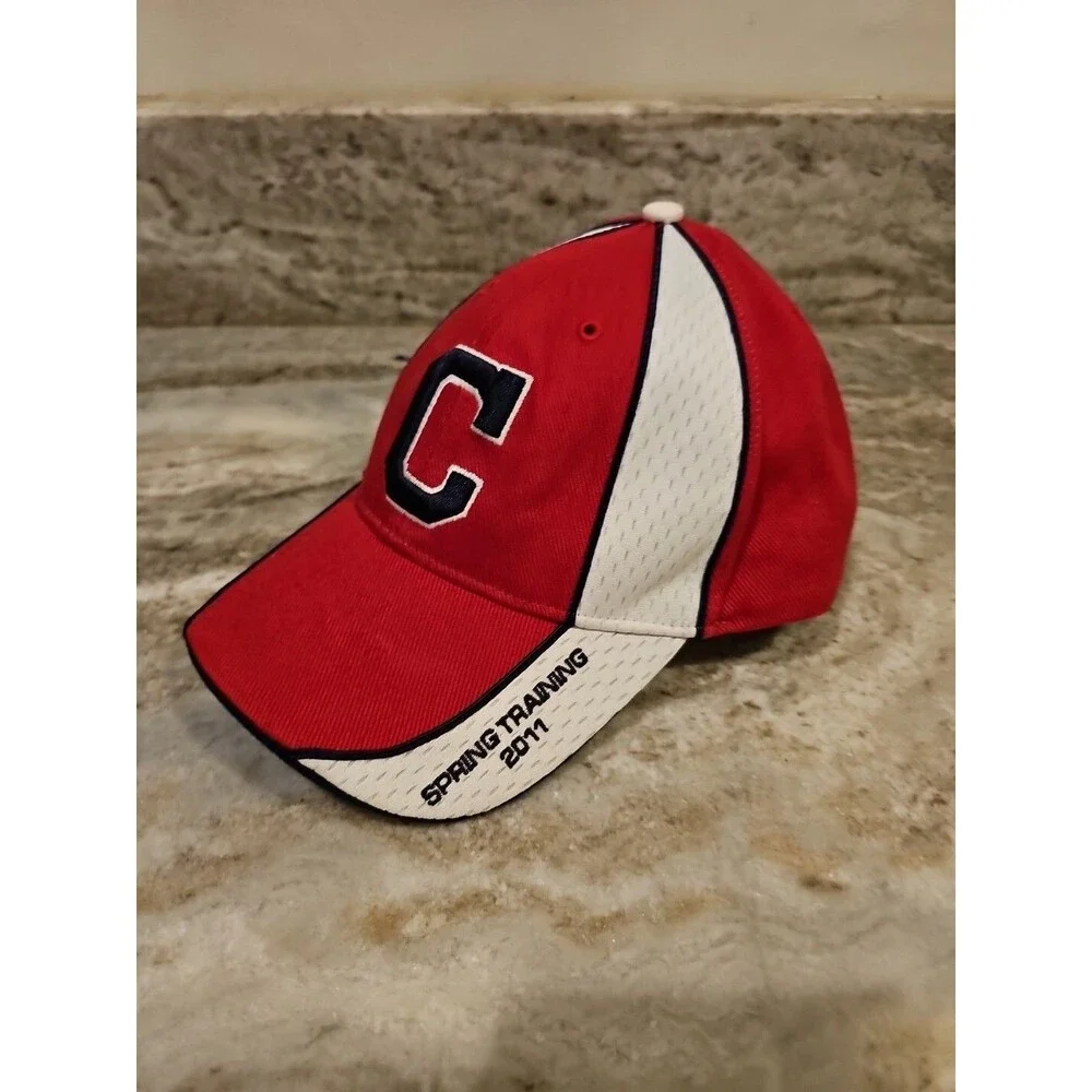Cleveland Indians Spring Training 2011 Strap Back Baseball Cap And PIN. 3D logo